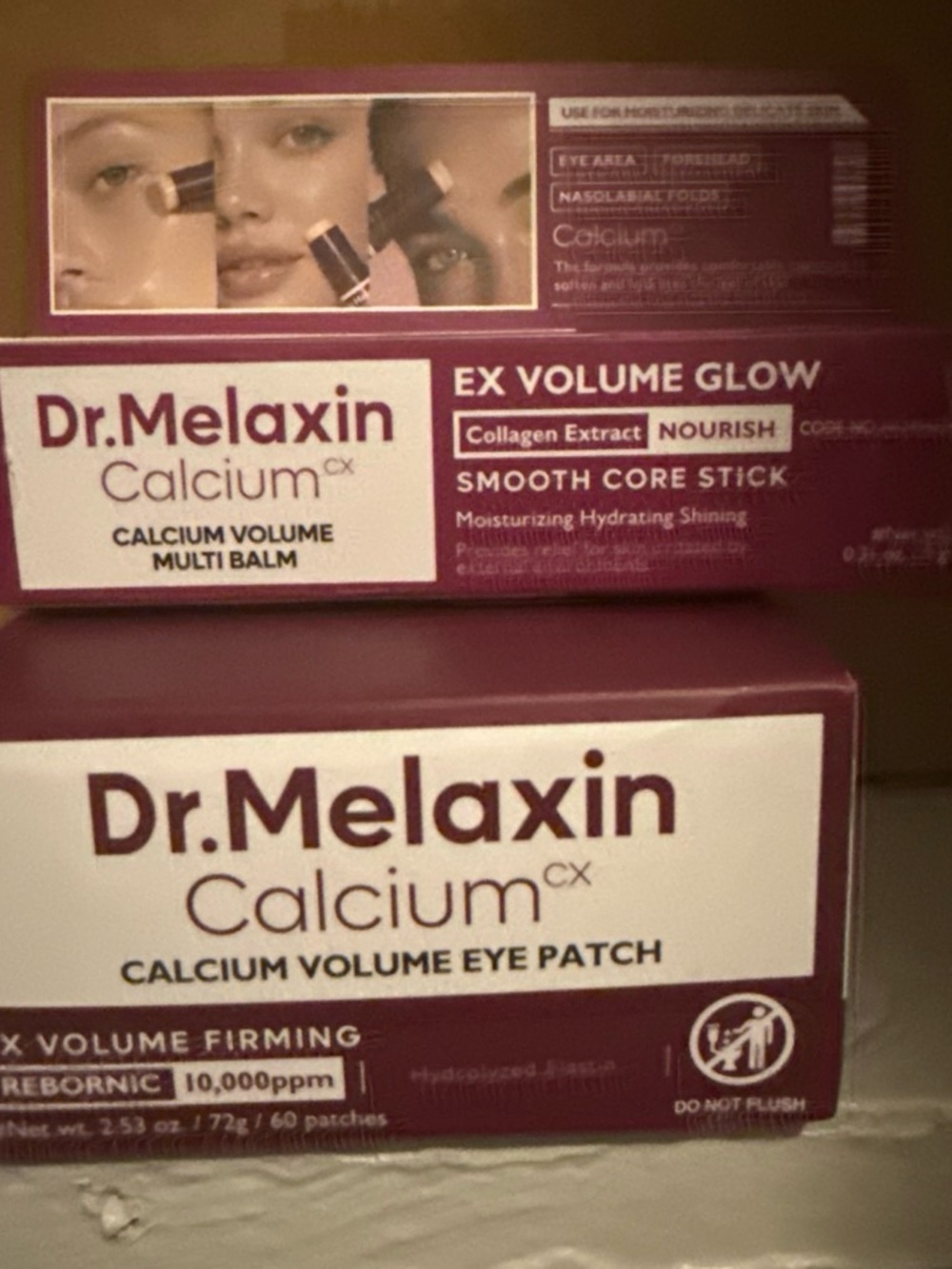 Calcium Volume Eye Patch – Deep Wine Burgundy